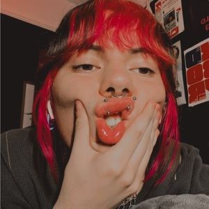 Meet your Posher, Xochitl